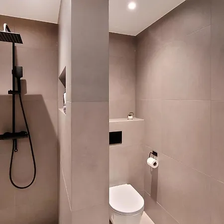 Tatil Evi 5 Bedroom Lovely In Urangsvag