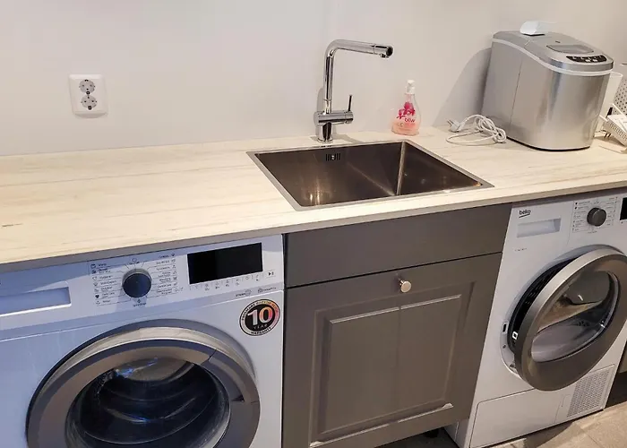5 Bedroom Lovely In Urangsvag Дом отдыха Ervik (Urangsvag)